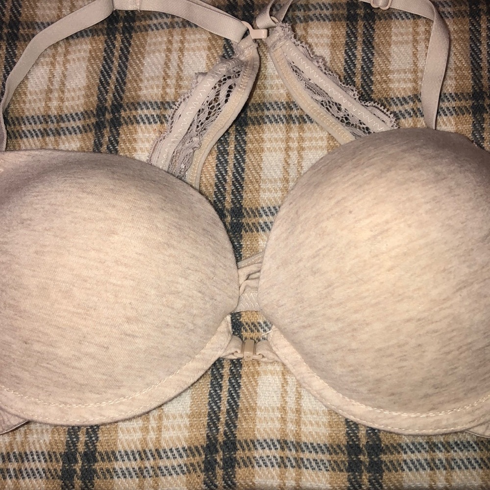 tan bra, never worn